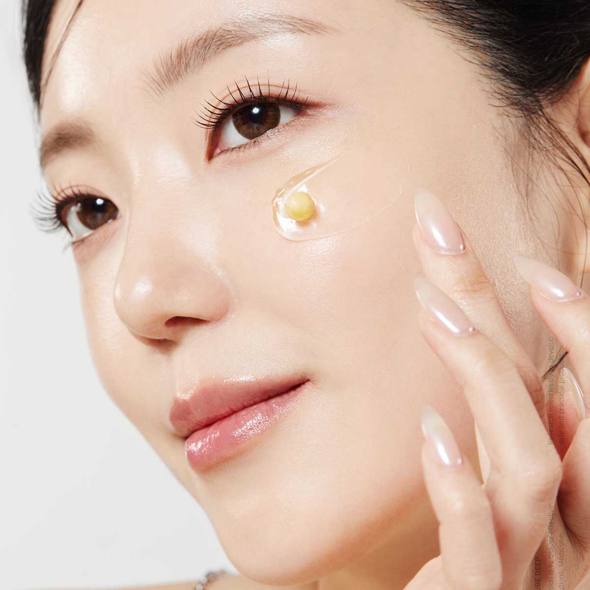 Medicube - Deep Vita C Capsule Cream - 55g