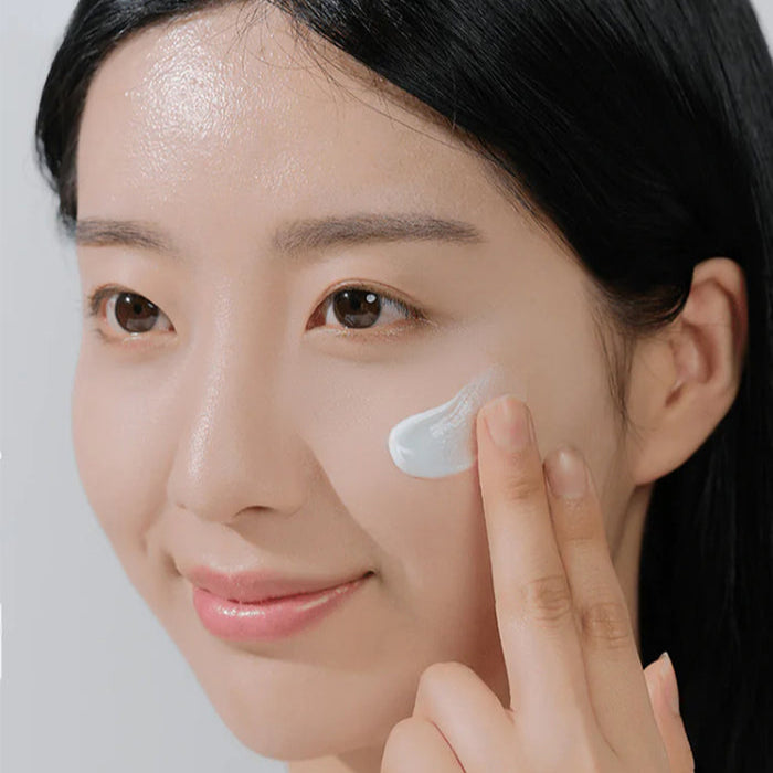 Hyalu-Cica Water-Fit Sun Serum | Wonder Skin Deutschland