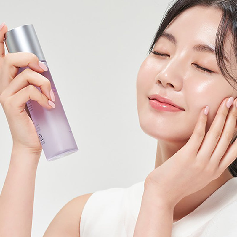J-Beauty vs. K-Beauty: Zwei Philosophien für perfekte Haut - welche passt zu Ihnen?