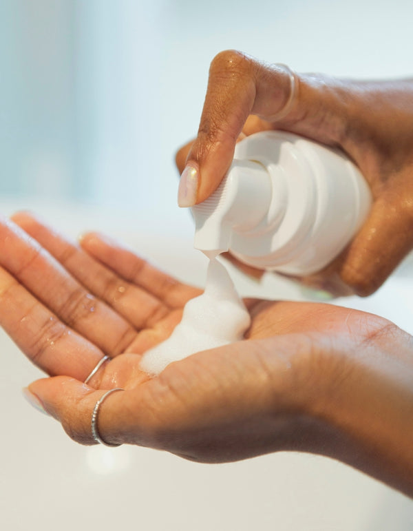 EMANI Soft Cloud Cleanser - 150ml