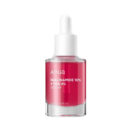 Anua Niacinamide 10% + TXA 4% Serum 30ml – Glas-Pipettenflasche mit rosa-rotem Etikett vor rosa Hintergrund