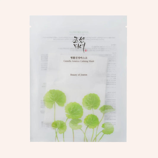 Beauty of Joseon Centella Asiatica Calming Mask 25ml – weiße Maskenpackung mit Schriftzeichen vor grüner Pflanze