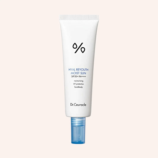 Dr. Ceuracle Hyal Reyouth Moist Sun SPF50+ PA++++ 50ml – Tube mit Farbverlauf-Etikett vor schwarzem Hintergrund