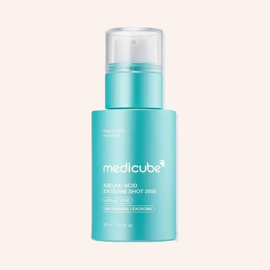 Medicube Azelaic Acid Exosome Shot 2000 Serum 30ml – Pipettenflasche mit blauem Etikett, Nahaufnahme
