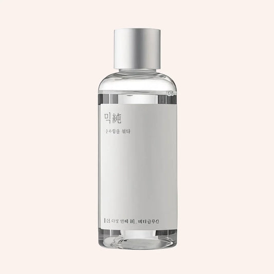 Mixsoon Beta-Glucan Essence 100ml – klare Pumpflasche mit weißem Pumpkopf auf Weiß