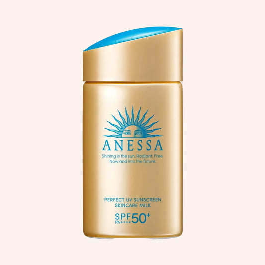 Shiseido Anessa Perfect UV Sunscreen Skincare Milk SPF50+ PA++++ 60ml – goldene Flasche mit blauen Akzenten, glänzend