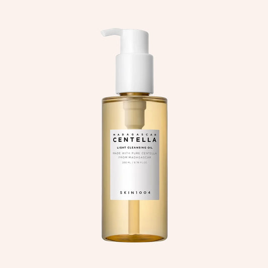 SKIN1004 Madagascar Centella Light Cleansing Oil 200ml – klare Flasche mit Pumpe und mattiertem Verschluss, weißes Etikett