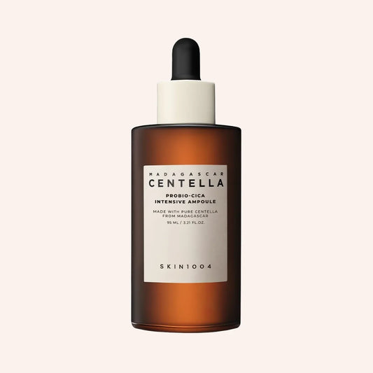 SKIN1004 Madagascar Centella Probio-Cica Intensive Ampoule 95ml – dunkle Pipettenflasche mit gelblich-oranger Textur, Dunkel