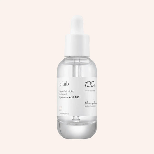 THE PLANT BASE Waterfall Moist Balanced Hyaluronic Acid 100 30ml – klare Flasche mit transparenter Kappe vor Schwarz