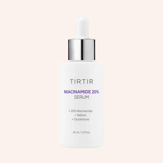 TIRTIR Niacinamide 20% Serum 30ml – klare Pipettenflasche mit sichtbarem Inhalt und Etikett, vor dunklem Hintergrund